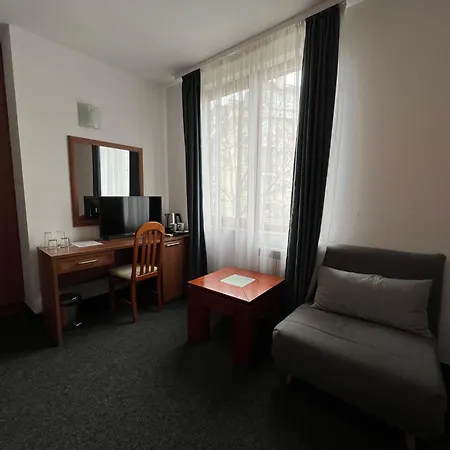 Family 007 Ivan Dimitrov-kuklata 15 Str