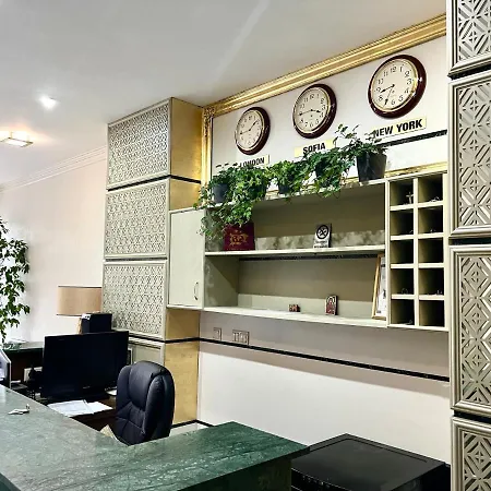 מלון Family 007 2*