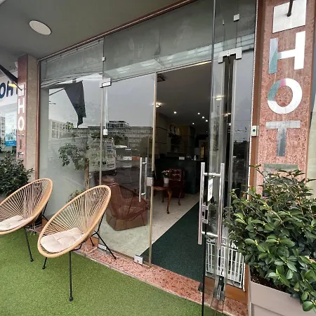 Family 007 מלון 2*