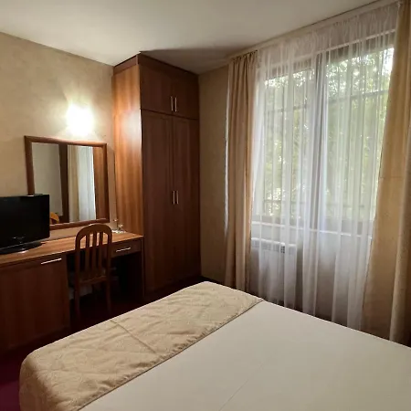 Family 007 Ivan Dimitrov-kuklata 15 Str 2*