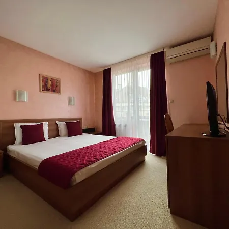 Отель Family 007 Ivan Dimitrov-kuklata 15 Str София