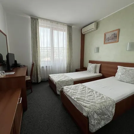 Family 007 Ivan Dimitrov-kuklata 15 Str Отель София