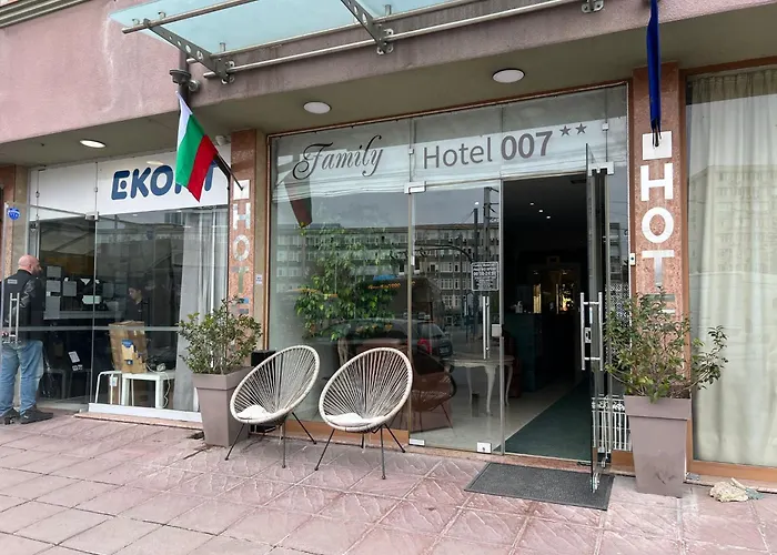 Family 007 Ivan Dimitrov-kuklata 15 Str Hotel