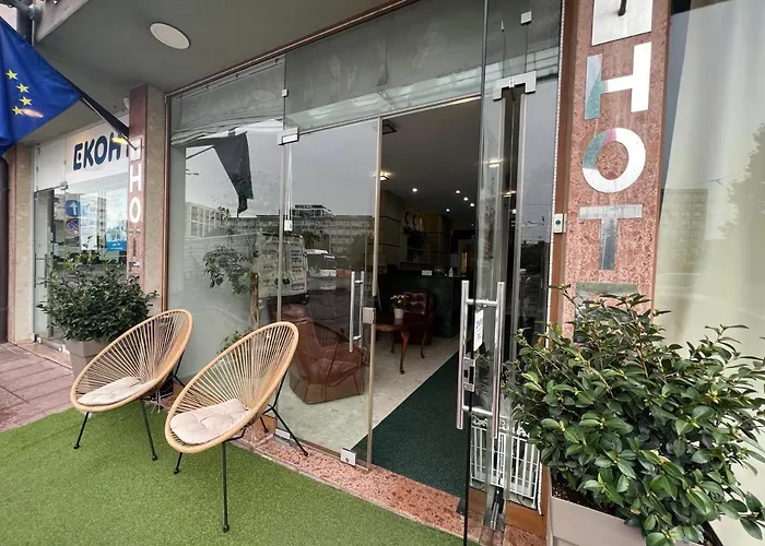 Family 007 Ivan Dimitrov-kuklata 15 Str Hotel 2*