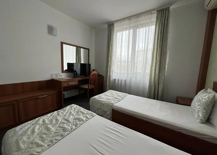 Family 007 Ivan Dimitrov-kuklata 15 Str 2* Sofie